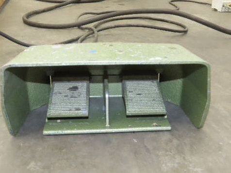 Hymo Hydraulic Scissor Lift Table 300kg 660lb 36" Travel 33x33" Swivel Top 1Ph