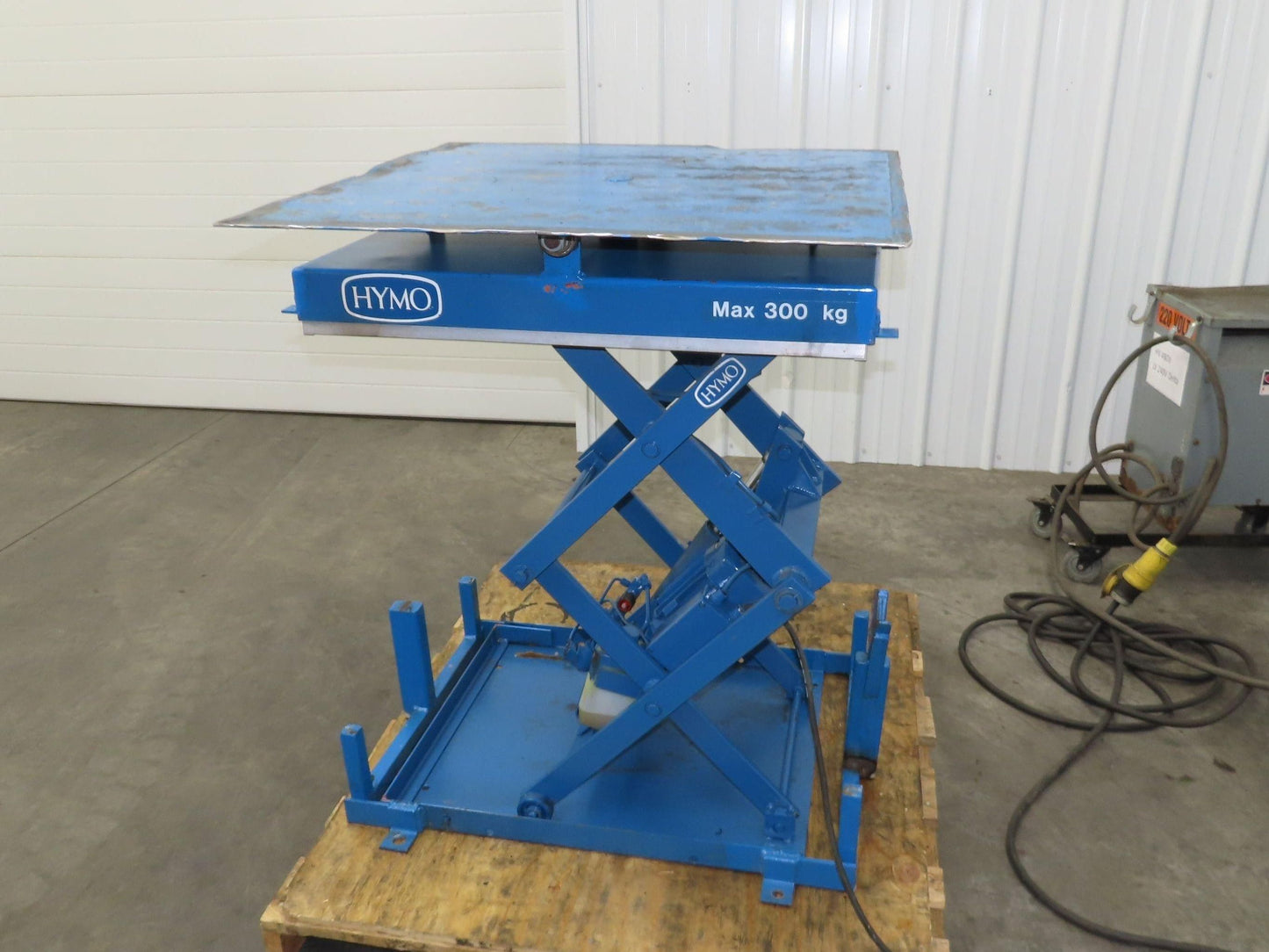 Hymo Hydraulic Scissor Lift Table 300kg 660lb 36" Travel 33x33" Swivel Top 1Ph