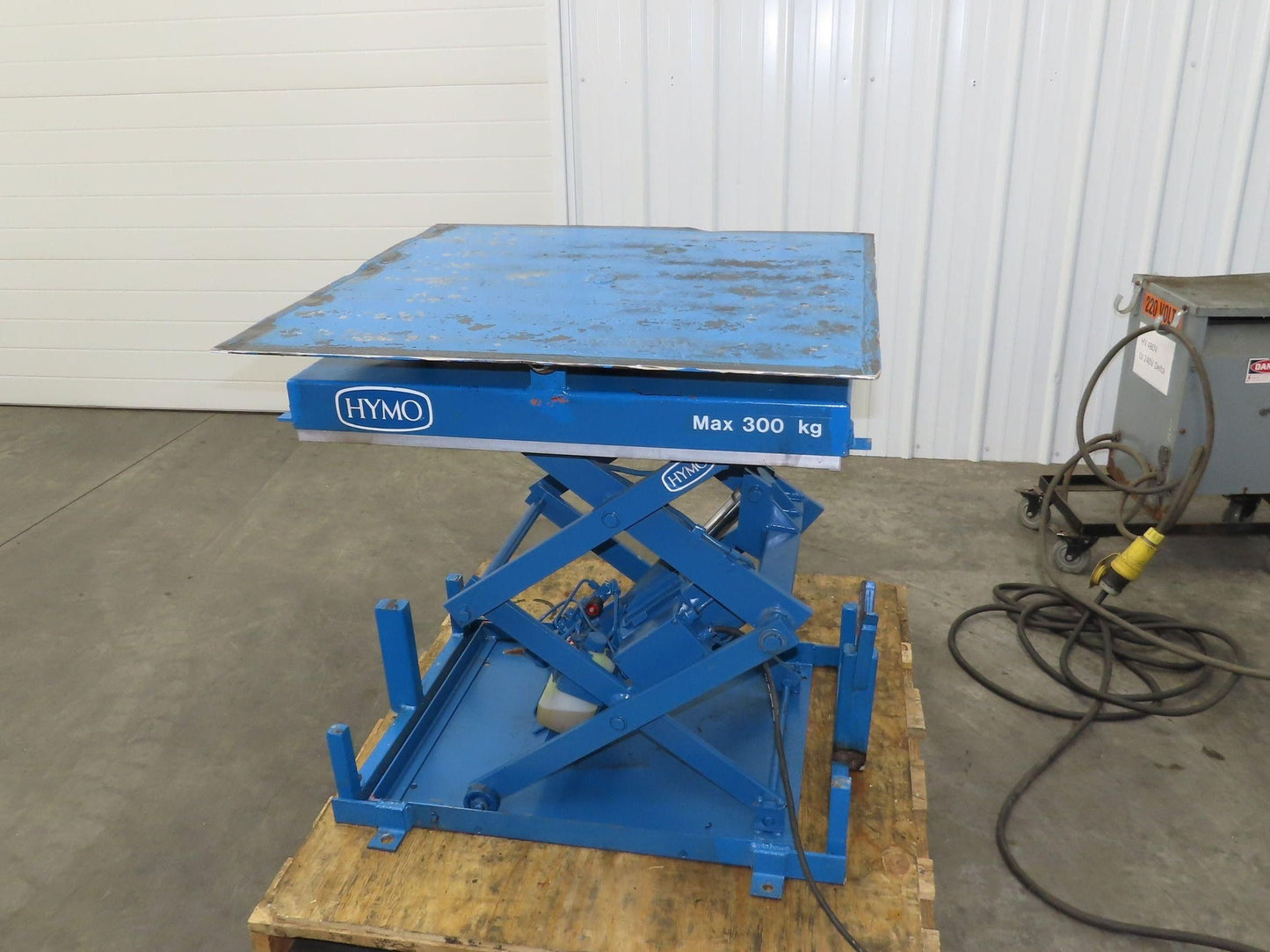 Hymo Hydraulic Scissor Lift Table 300kg 660lb 36" Travel 33x33" Swivel Top 1Ph