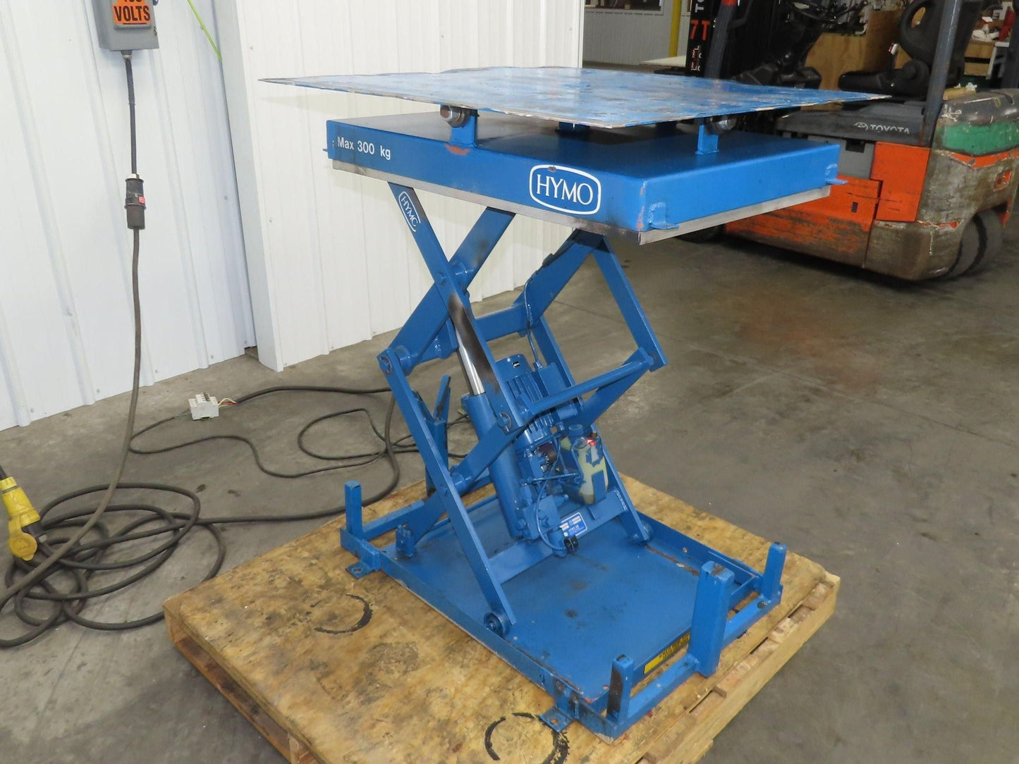 Hymo Hydraulic Scissor Lift Table 300kg 660lb 36" Travel 33x33" Swivel Top 1Ph