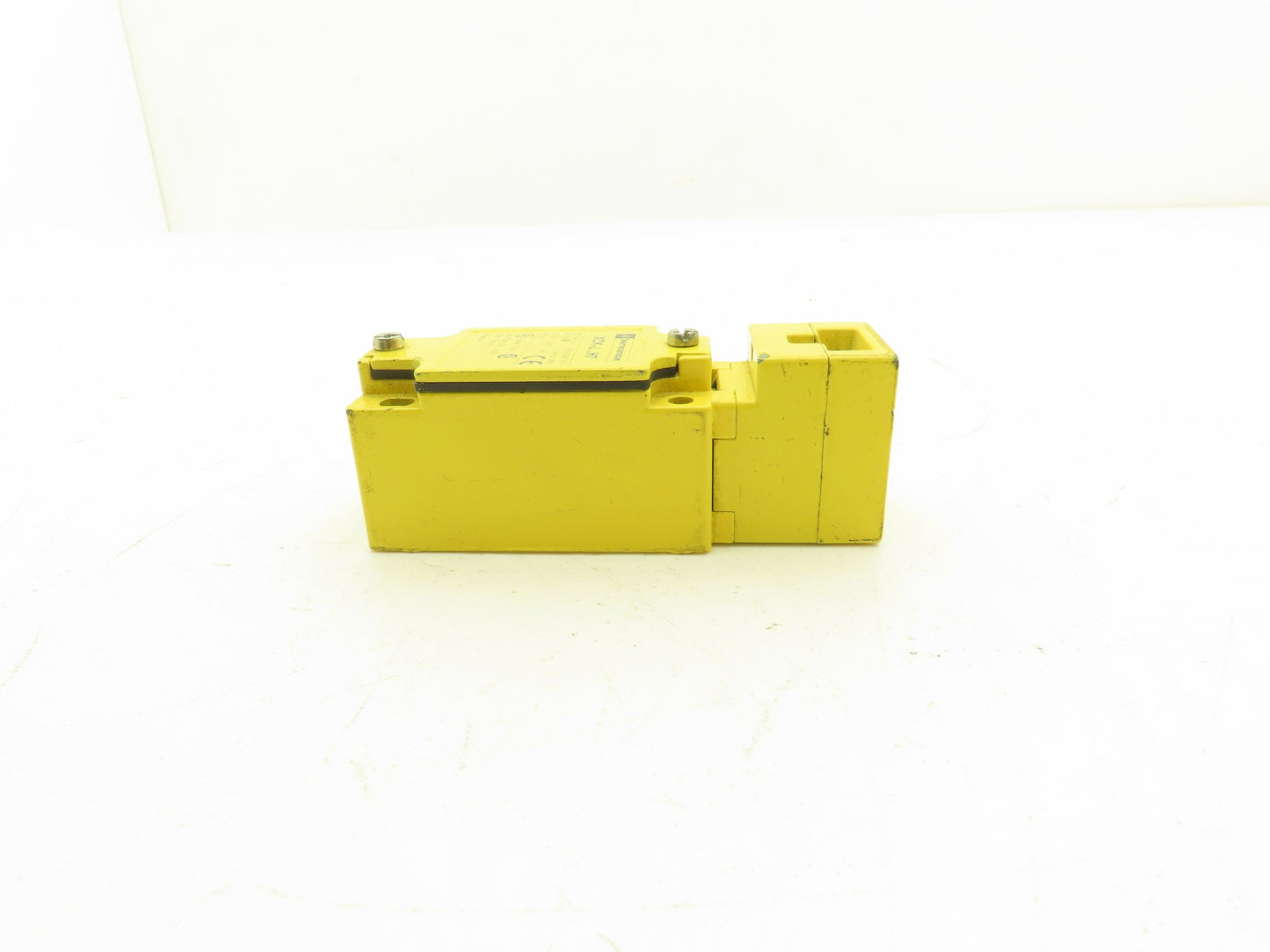 Telemecanique XCK J1305707 Safety Interlock Key Switch 240vac 3amp
