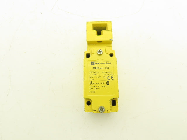 Telemecanique XCK J1305707 Safety Interlock Key Switch 240vac 3amp