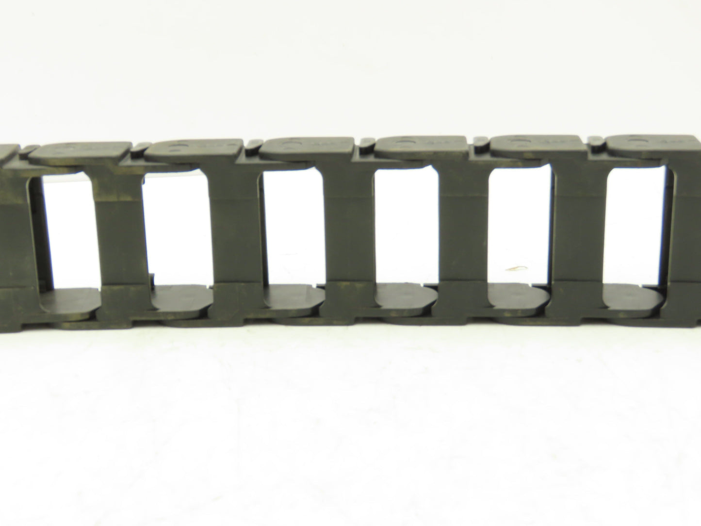 Igus R125 Energy Chain Cable Carrier 57mm x 25mm 50.5" Length