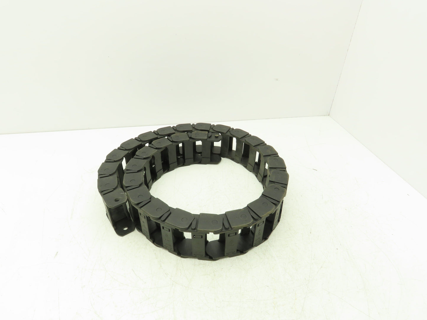Igus R125 Energy Chain Cable Carrier 57mm x 25mm 50.5" Length