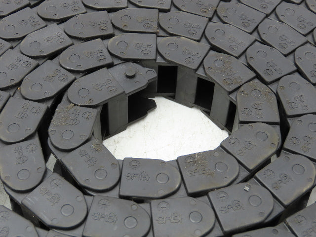 Igus 10.2.038 Energy Chain Cable Carrier 1" x 11/16" 199" Length