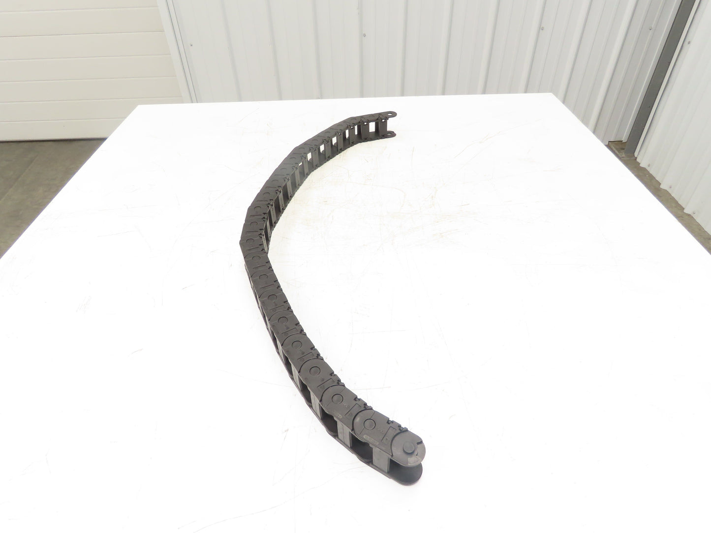 Igus 24003055 2500.03 Energy Chain Cable Carrier 1-1/2" x 1" 40" Length