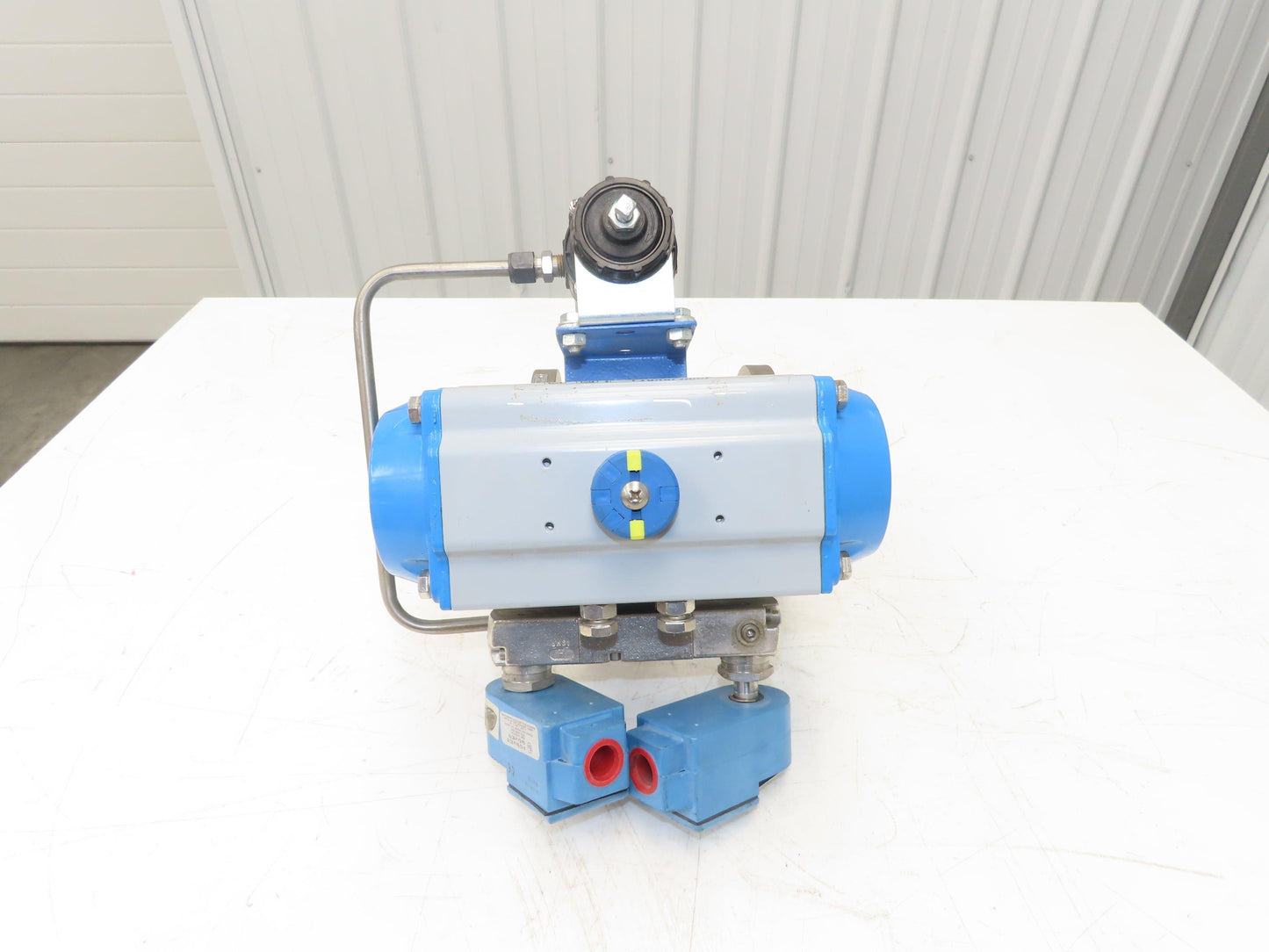 Jamesbury 71500313600XTZ2 2" Ball Valve 316SS ANSI Flange Pneumatic Actuator