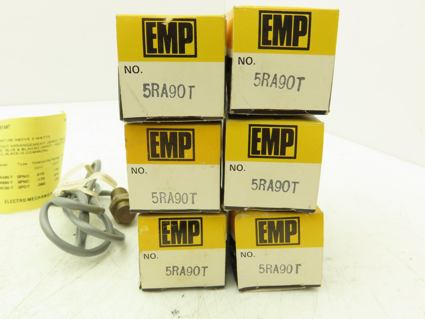EMP 5RA90T Proximity Sensor Touchless Switch 2-Wire <3W AC/DC Lot of 6