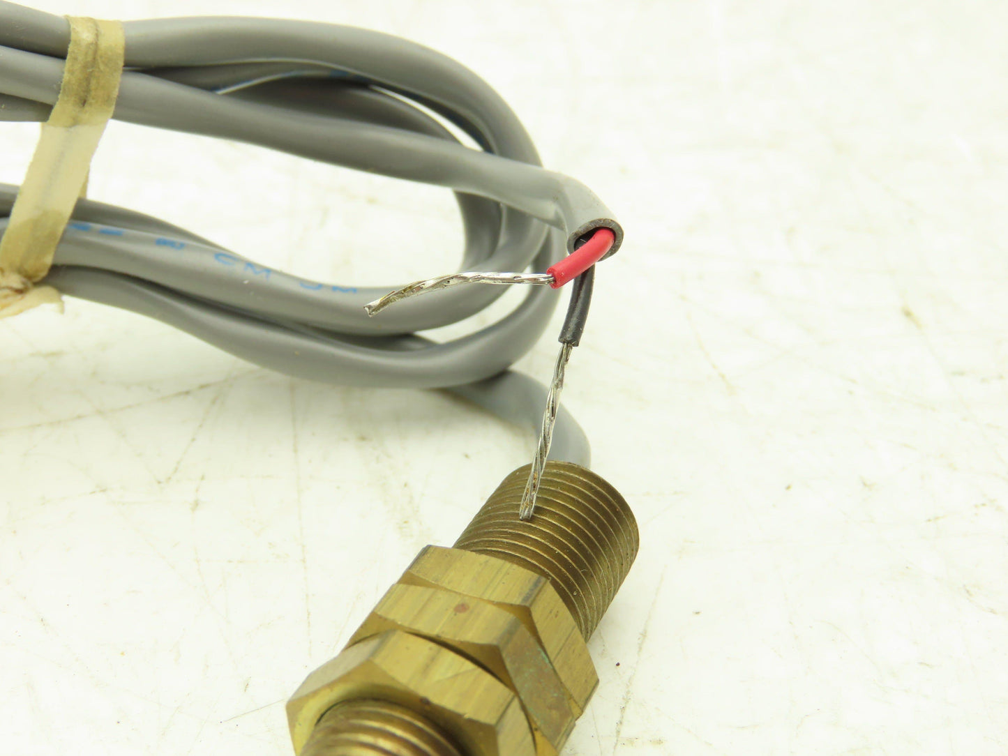 EMP 5RA90T Proximity Sensor Touchless Switch 2-Wire <3W AC/DC Lot of 6