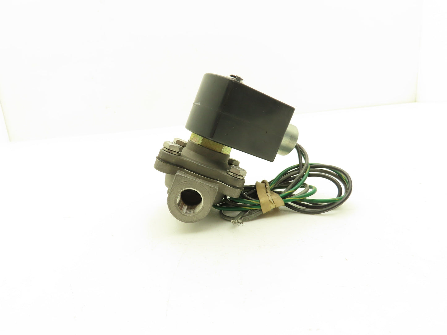 Parker 06F23C6640A3F4C80 Solenoid Valve 2-Way 3/8" NPT 24VDC Normally Closed