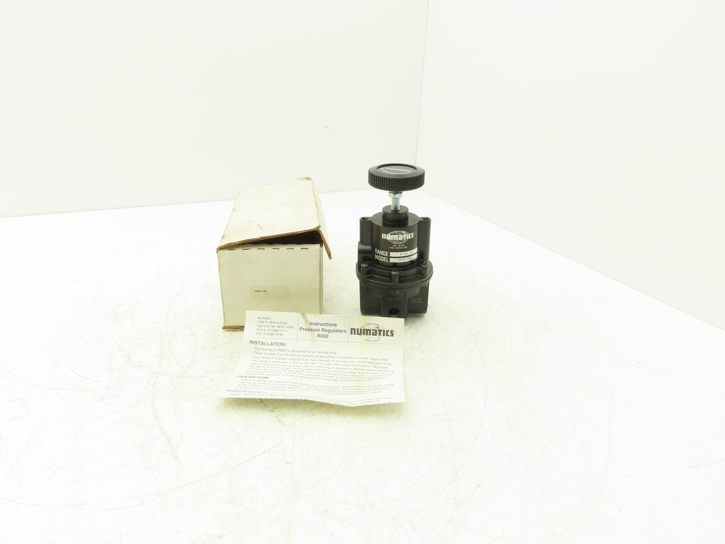 Numatics R880-02E Air Loaded Pressure Regulator Model 60psi 1/4" NPT High Flow