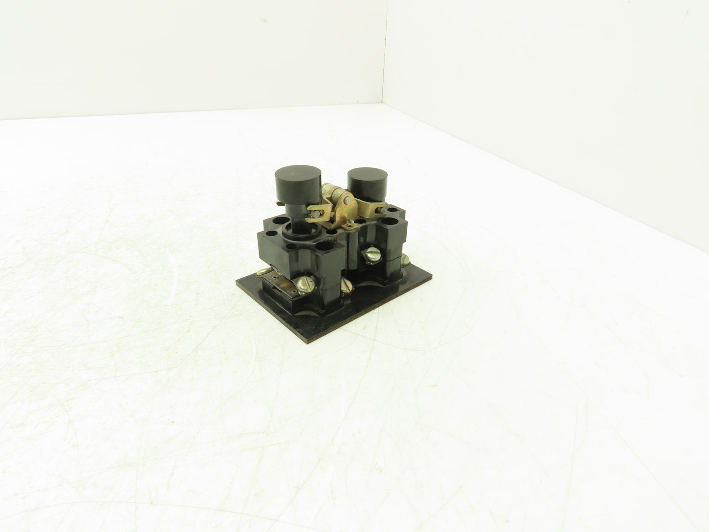 Maintained Push Button Start Stop Light Motor Interlock Switch Black VTG