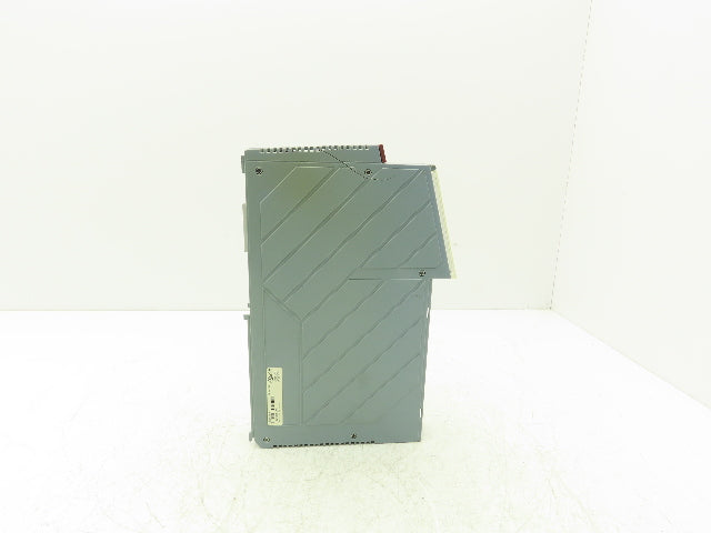 B&R Automation 2DI426.6 Digital Input 426 Module 32 Input 24VDC Rev C0 Cracked