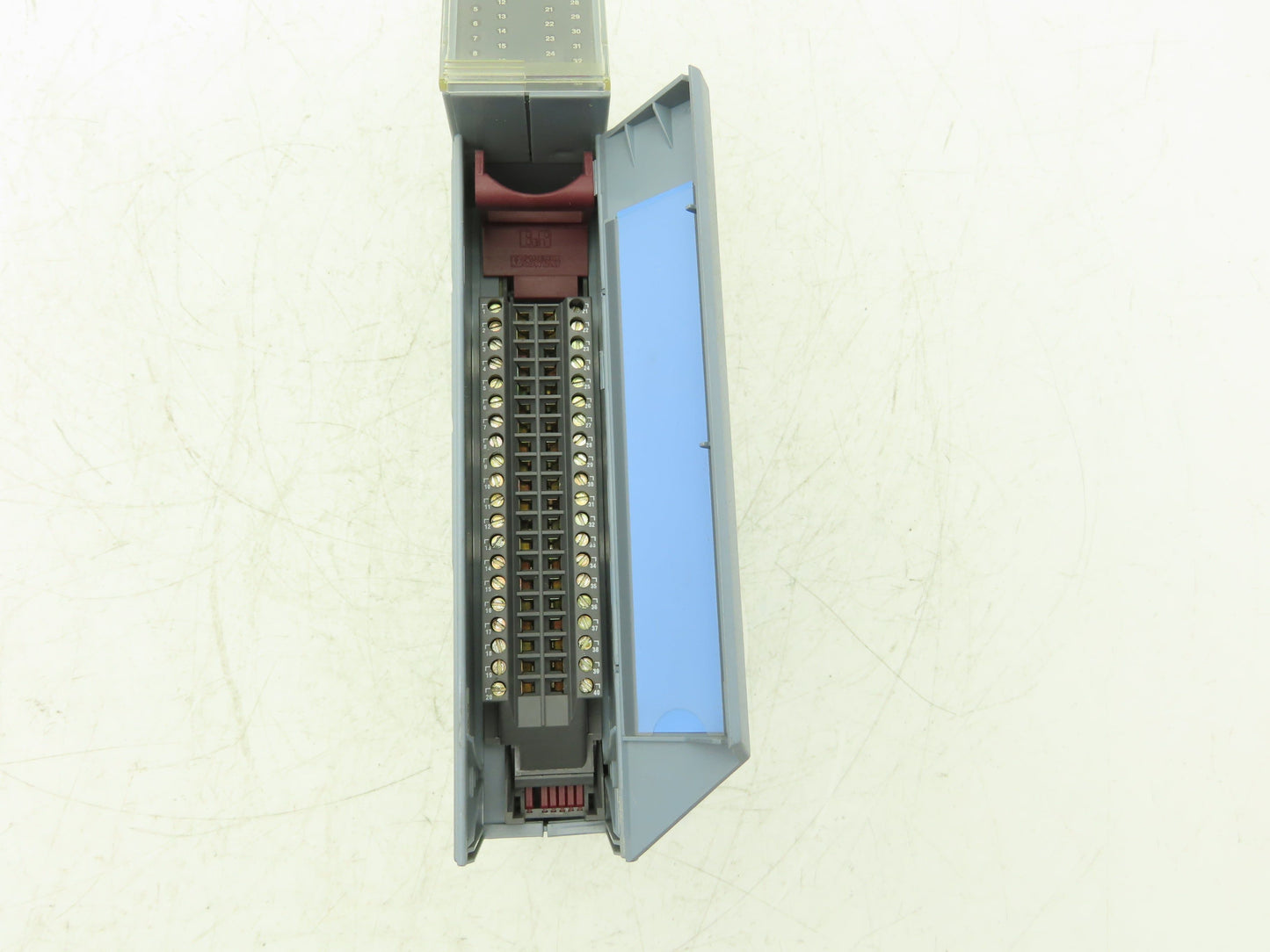 B&R Automation 2DI426.6 Digital Input 426 Module 32 Input 24VDC Rev C0 *Cracked*