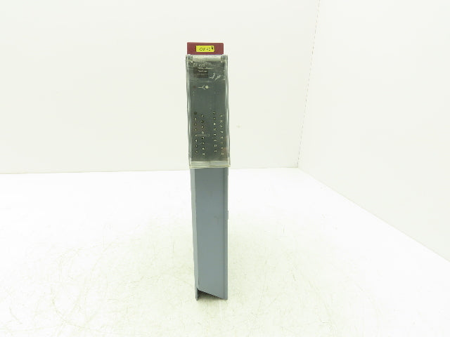 B&R Automation 2DI426.6 Digital Input 426 Module 32 Input 24VDC Rev C0 *Cracked*