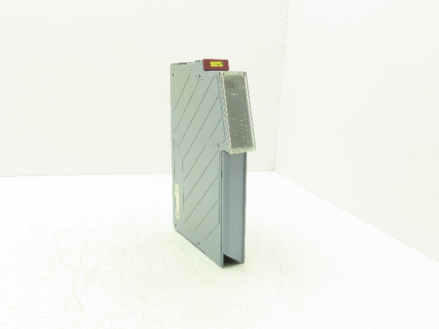 B&R Automation 2DI426.6 Digital Input 426 Module 32 Input 24VDC Rev C0 *Cracked*