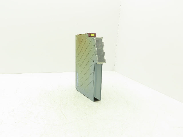 B&R Automation 2D0428.6 Digital Output Module DO 428 Tra 24VDC 2A Rev 14 Cracked