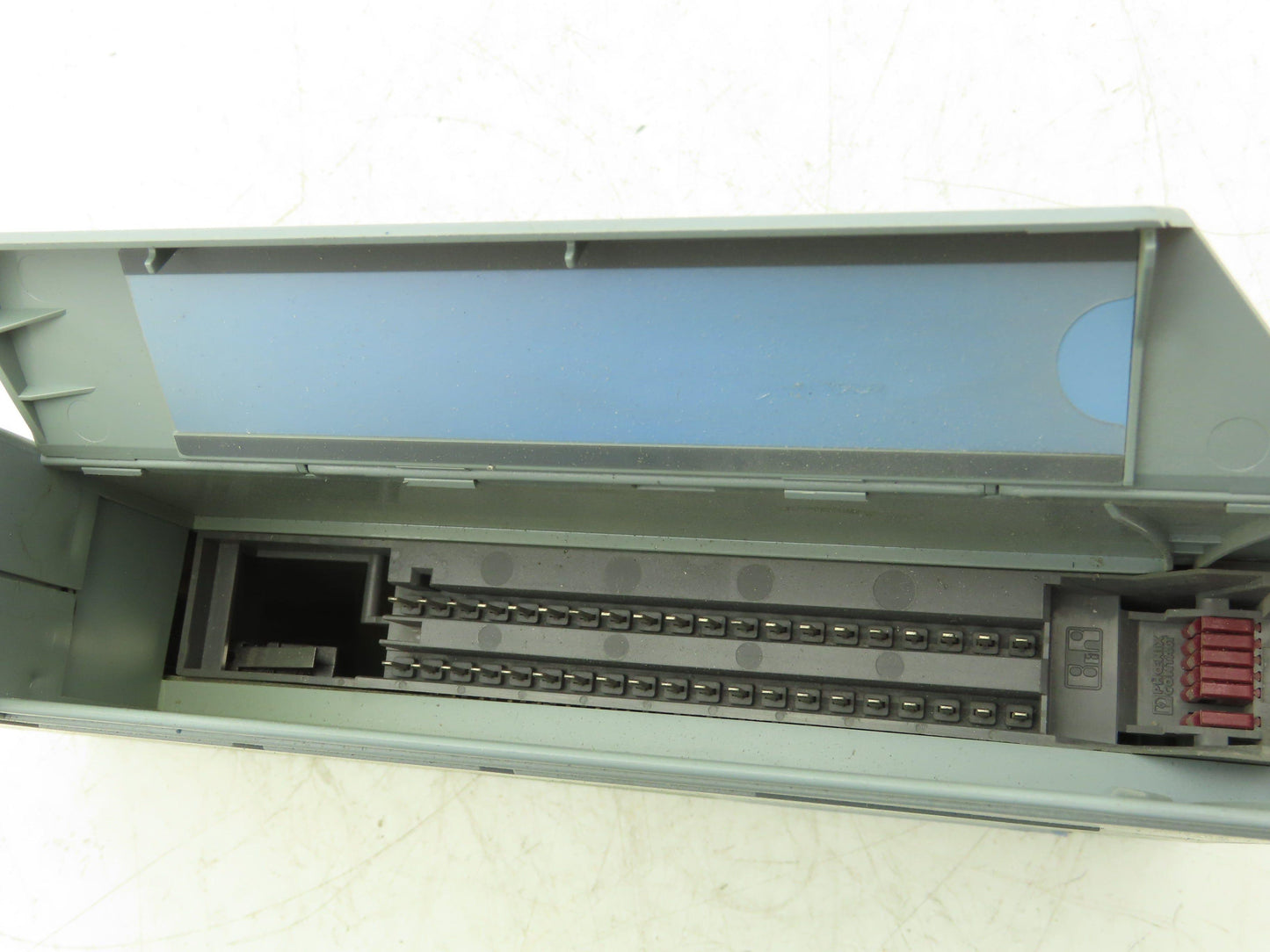 B&R Automation 2D0428.6 Digital Output Module DO 428 Tra 24VDC 2A Rev 14 Cracked