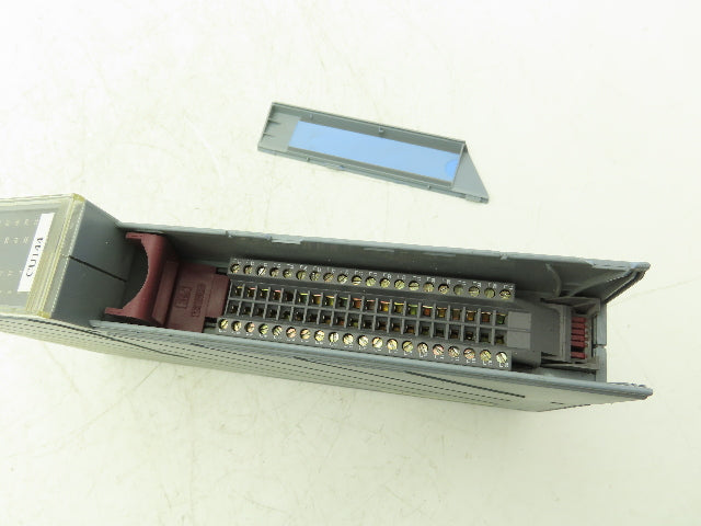 B&R Automation 2D0428.6 Digital Output Module DO 428 Tra 24VDC 2A Rev CO Cracked