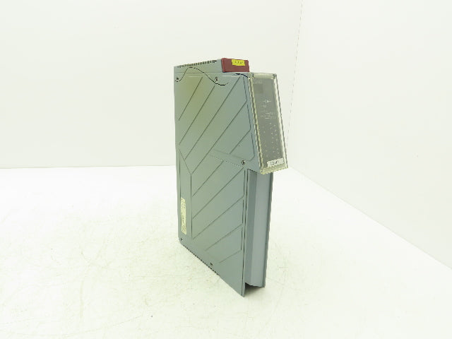 B&R Automation 2D0428.6 Digital Output Module DO 428 Tra 24VDC 2A Rev CO Cracked