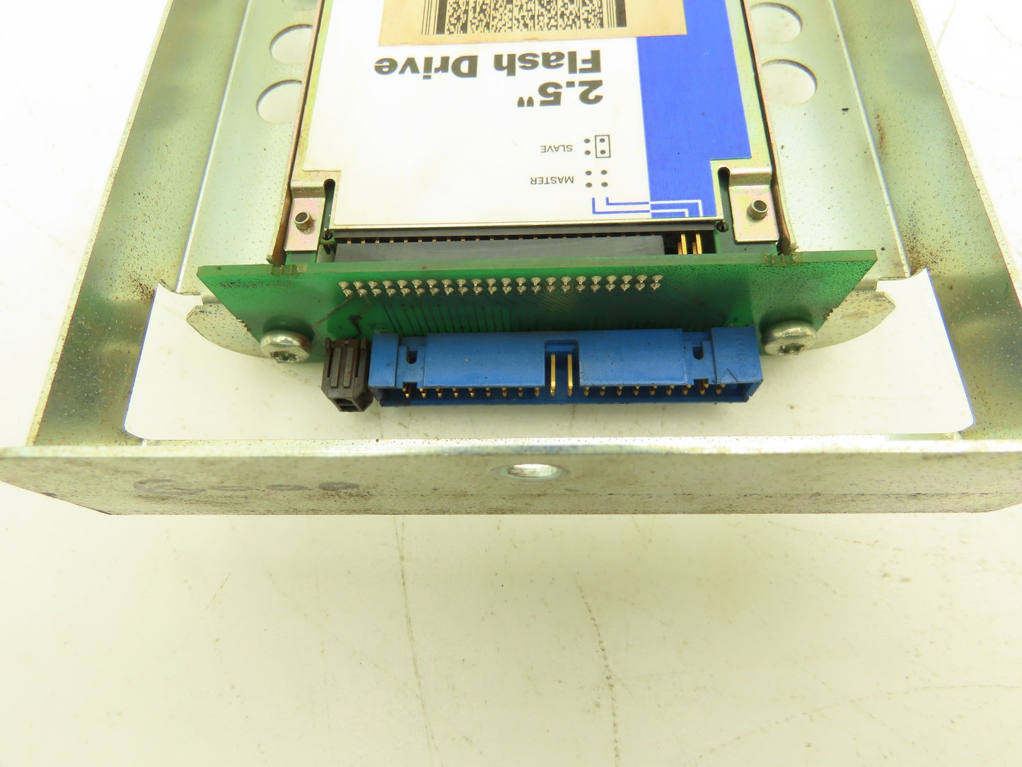 ABB SimpleTech ABBFL25P-64H 3HAC16917-1/02 22470 Flash Drive 2.5" Bracket IDE