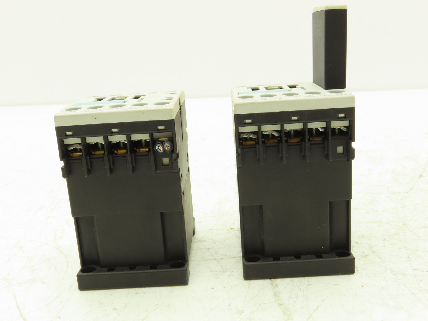 Siemens 3RH1140-1BB40 Auxiliary Contactor Size S00 4NO 600VAC 10A Lot Of 11