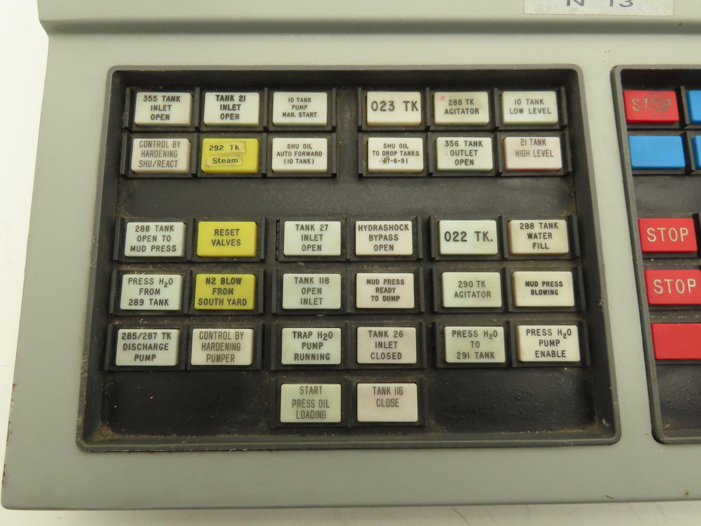 Allen Bradley 2700E CA40 HMI Push Button Control Panel Console 100-240VAC