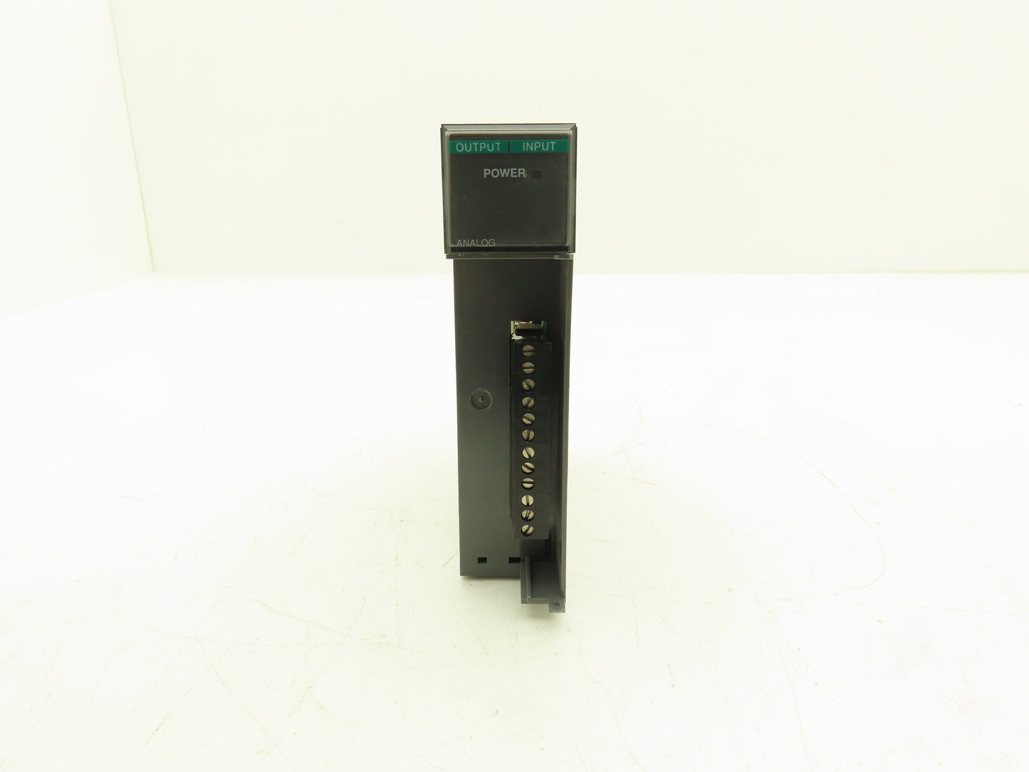 Allen Bradley 1746-NIO4V SLC500 Analog Combination I/O Module Ser A Broken Door