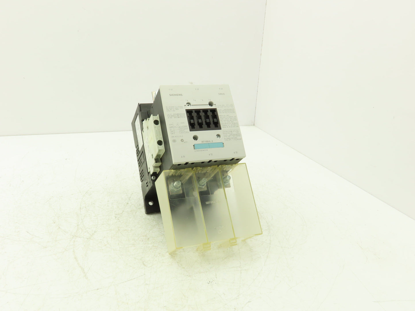 Siemens 3RT1056-6AP36 Motor Starter Contactor 200Hp 575V 195A Coil 240V AC/DC