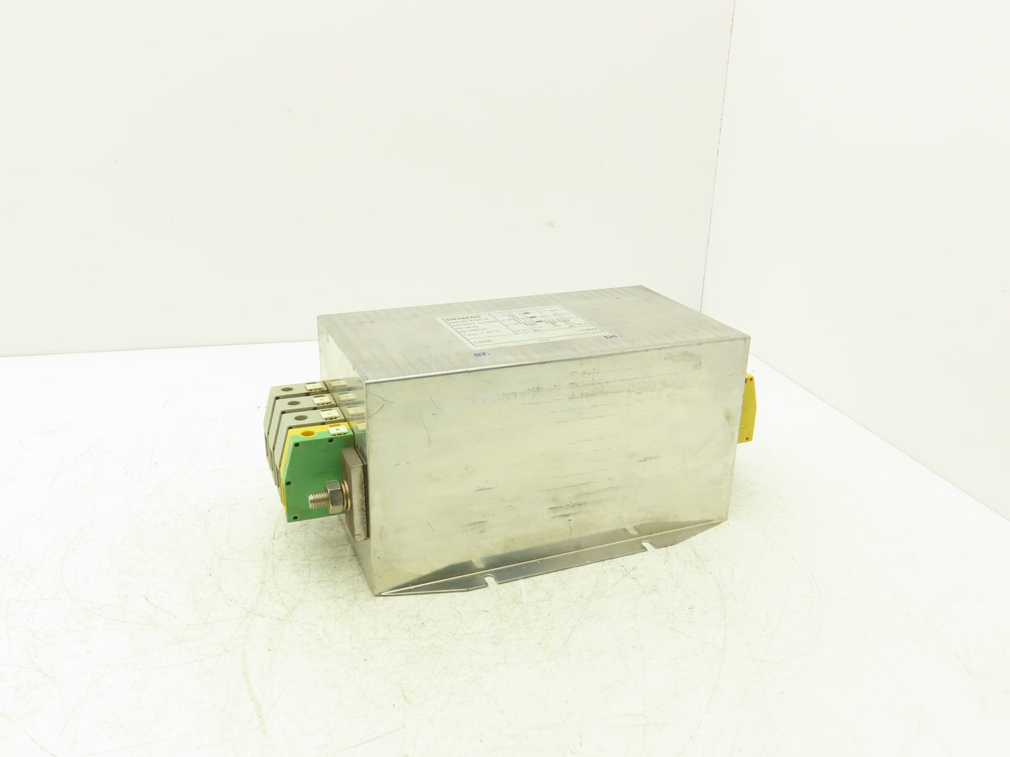 Siemens B84143-A150-R Line Filter 3x150A 440/250V 3Ph 6AWG