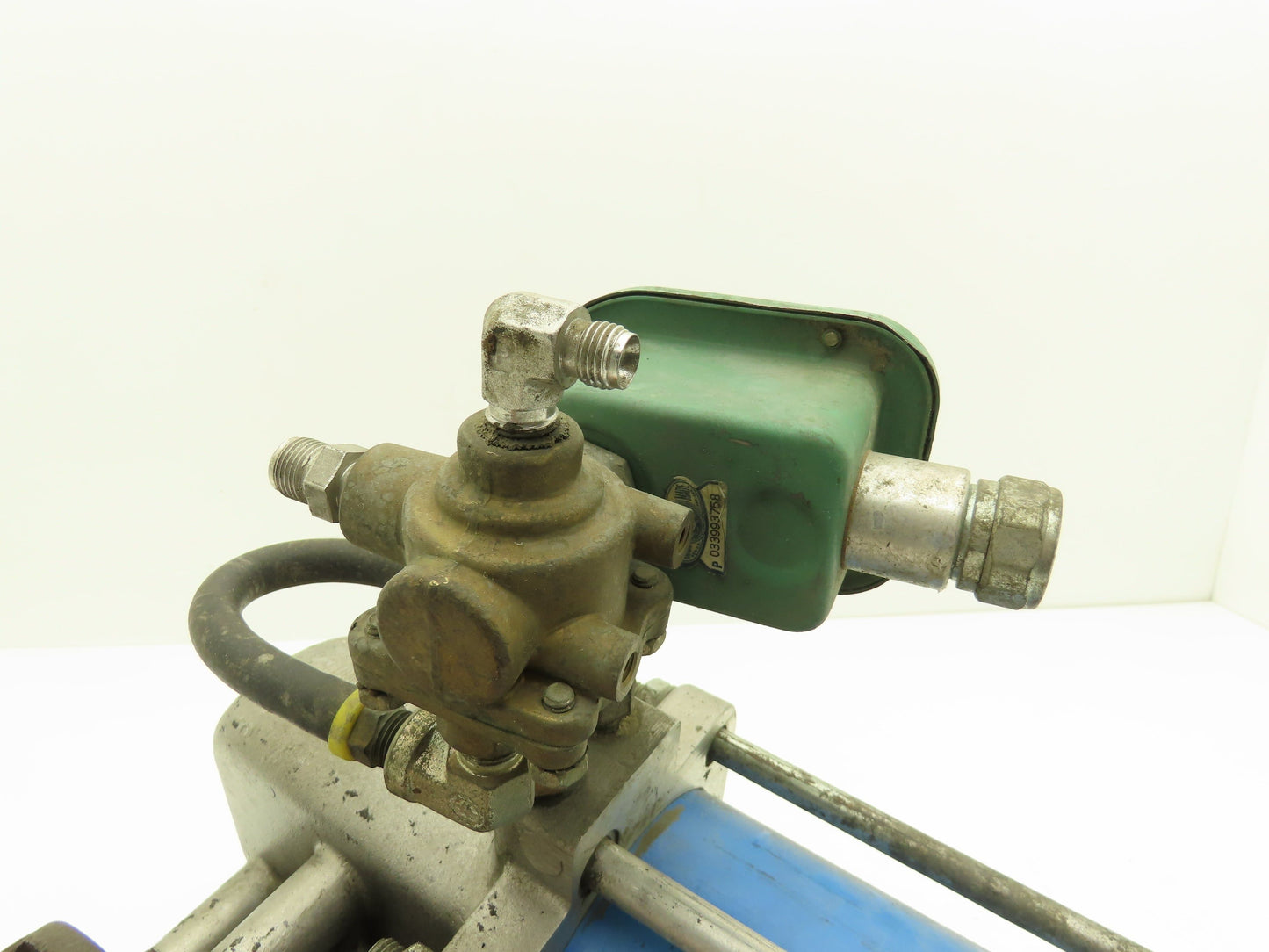 Jamesbury ST-200-B Pneumatic Actuator 150psi Max