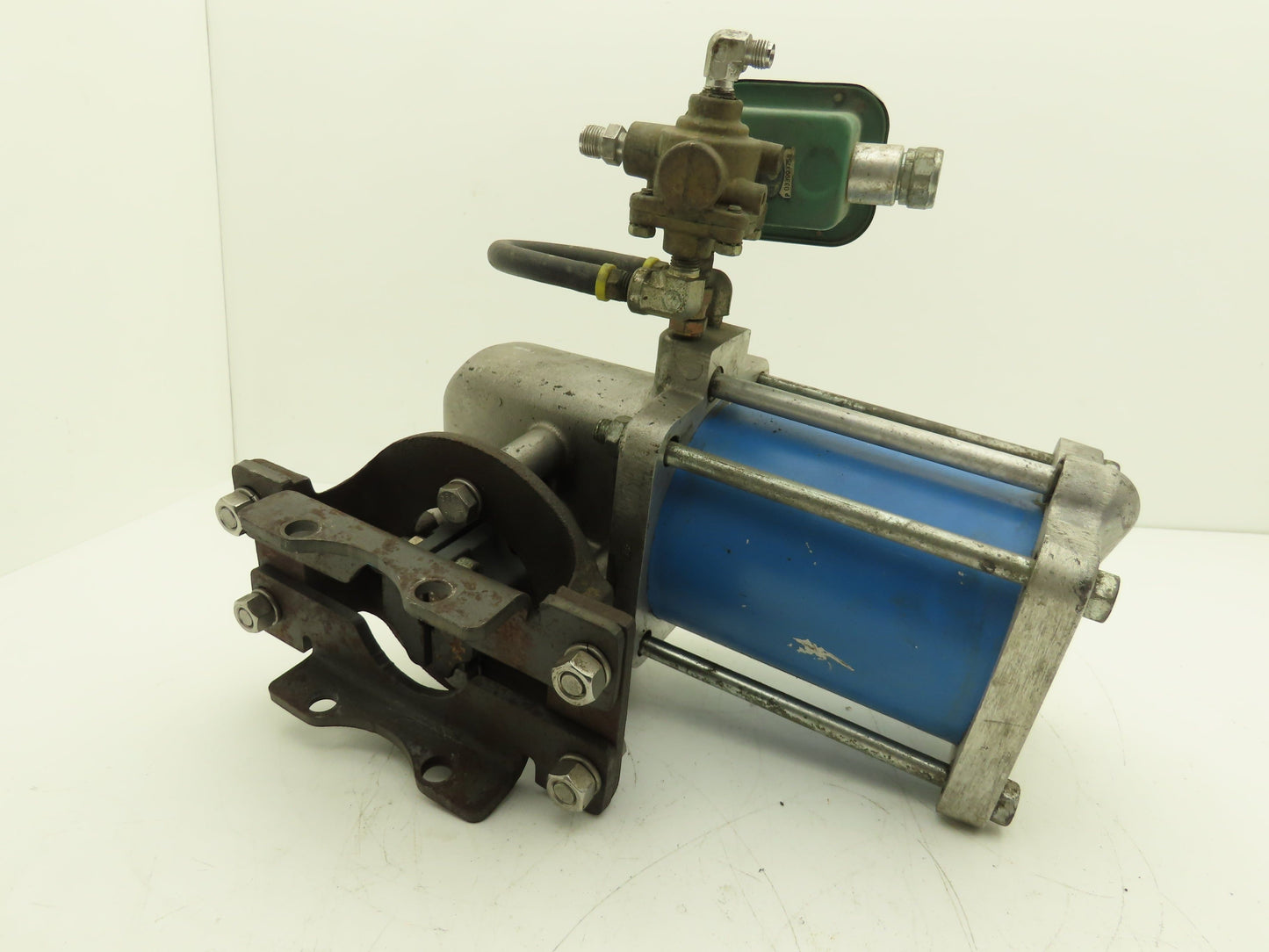 Jamesbury ST-200-B Pneumatic Actuator 150psi Max