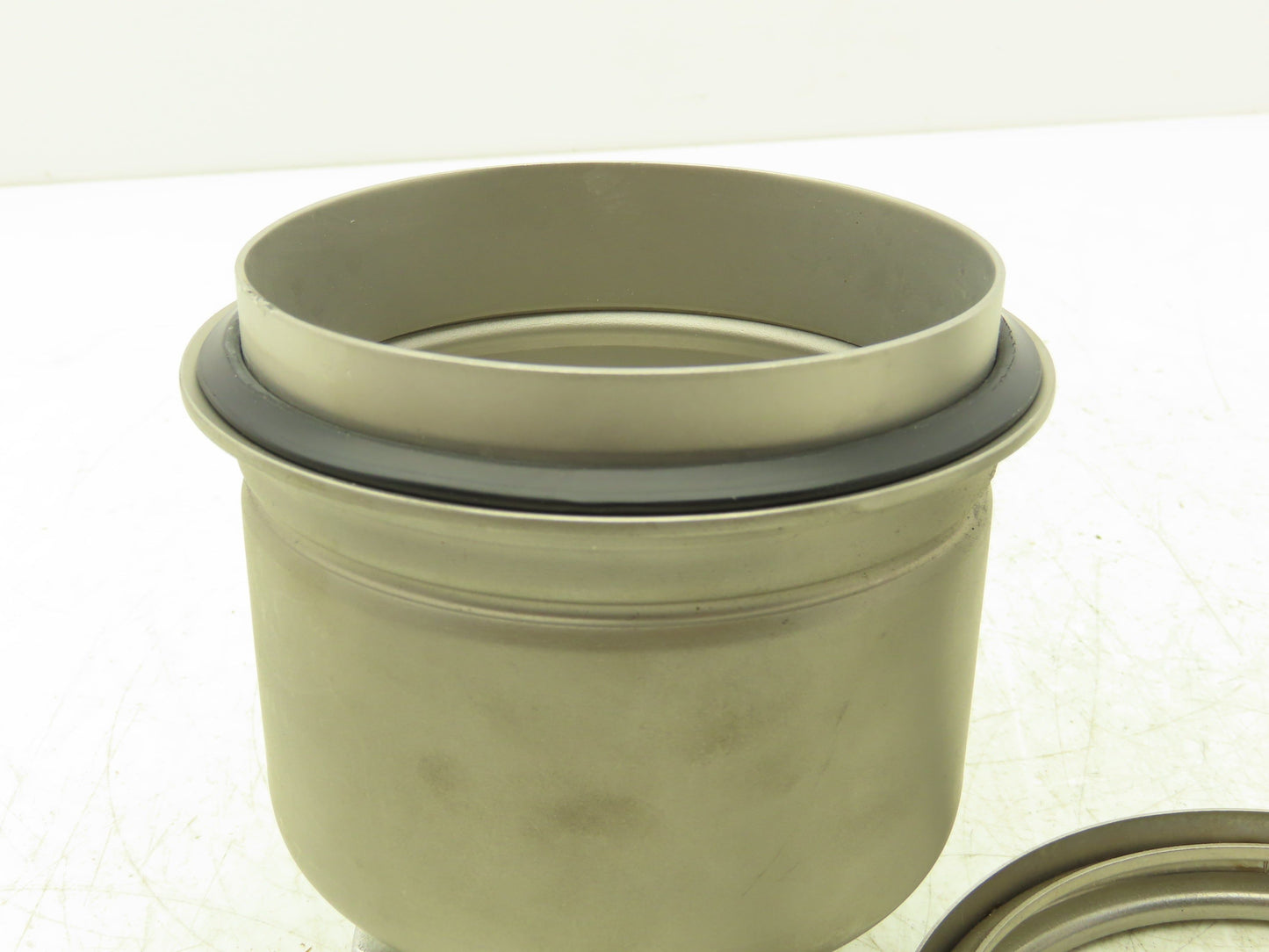 Mass-Vac Products 4" Posi-Trap Inline Vacuum Filter KF25 1"Flange Straight-Thru