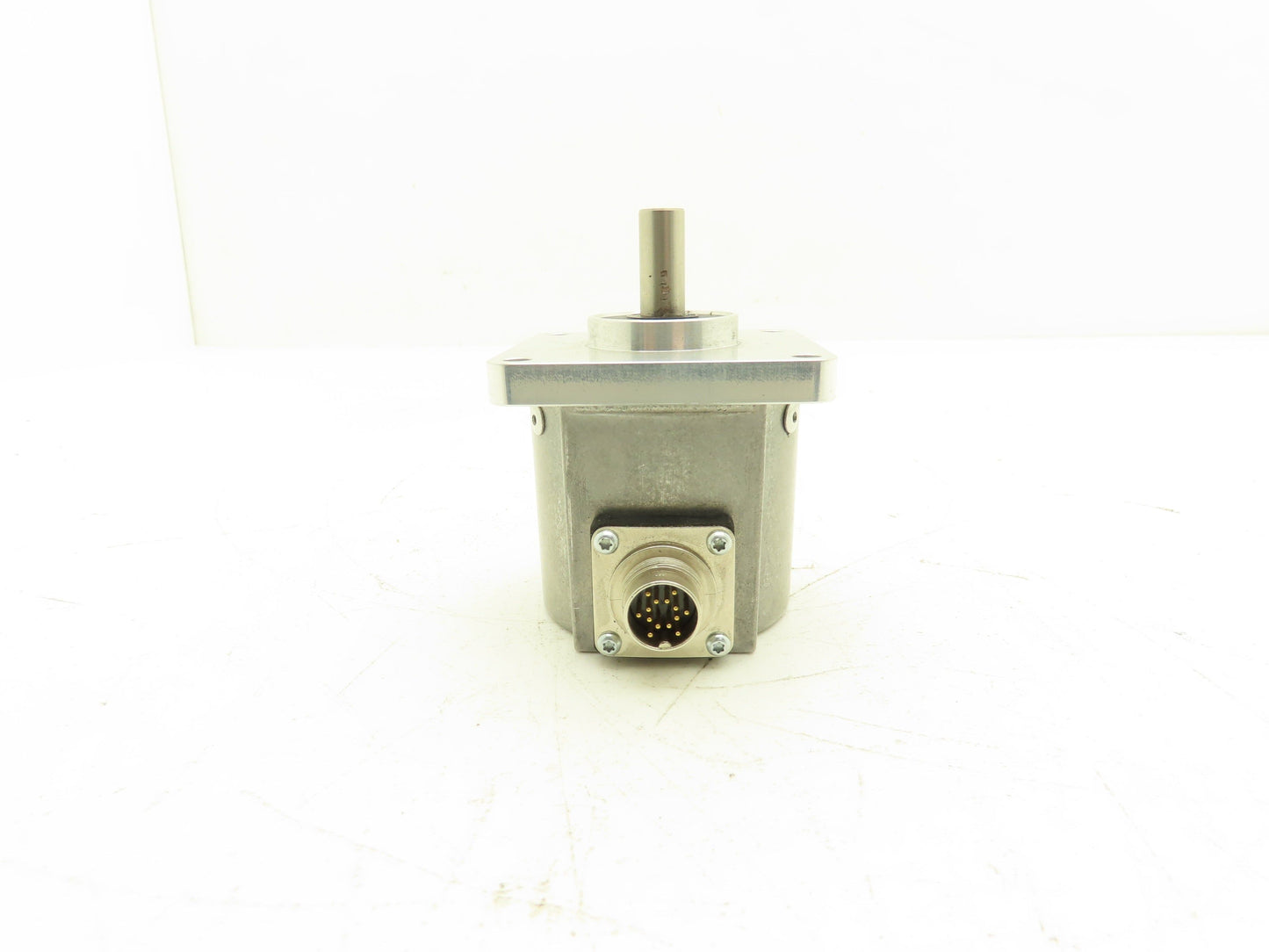 Baumer Electric BDW 06.05A4096-C1-9 Rotary Encoder 1-30VDC 10mm Shaft N921