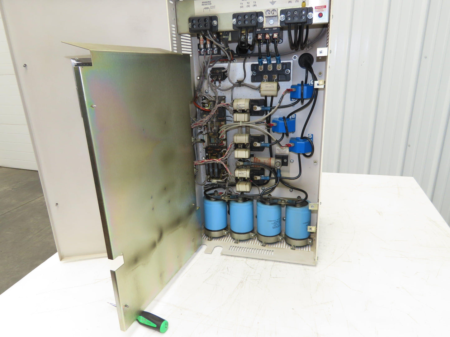 Spindel 50355-1 Adjustable Frequency AC Drive 3Ph 460V In 40Hp 460v 52A 800Hz
