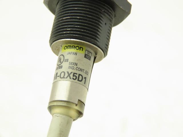 Omron E2FM-QX5D1 Inductive Proximity Sensor 36" Cut Cable