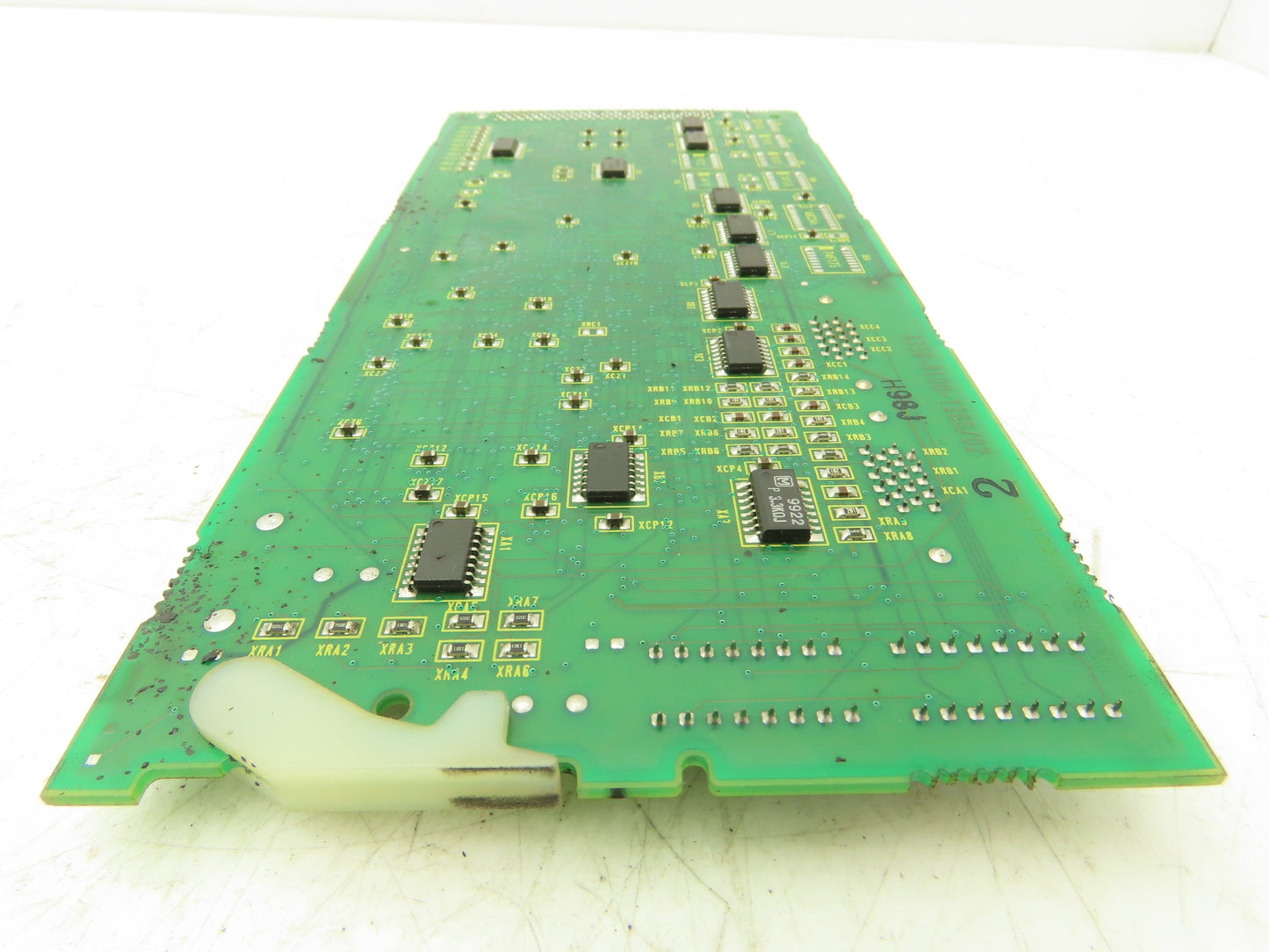 Fanuc A20B-8100-0265/04B Circuit Board Servo Control Module