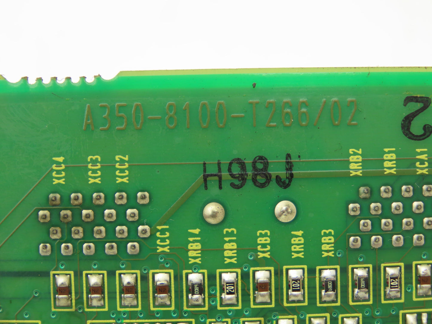 Fanuc A20B-8100-0265/04B Circuit Board Servo Control Module