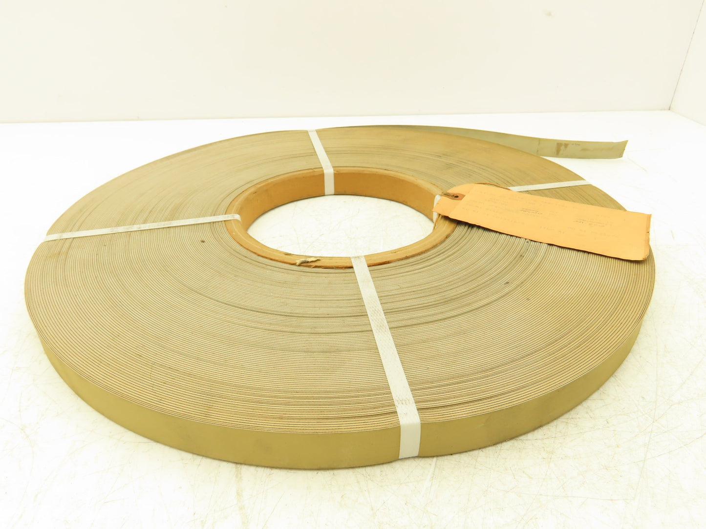Siegling GG 2P Gray Flat Conveyor Belt 22mm x 320' Machine Tape