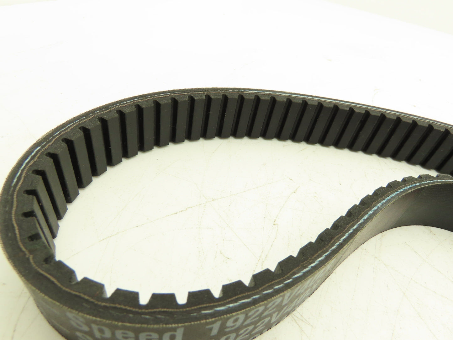 Gates 1922V403 Timing Belt Multi-Speed 31mm W 100-Tooth 76"
