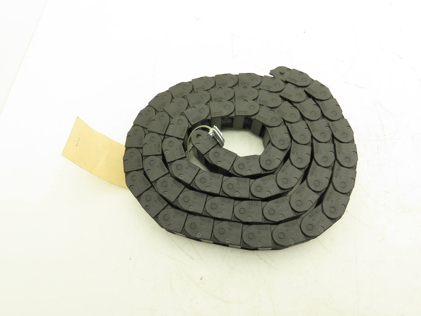 Igus 10.2.038 Energy Chain Cable Carrier 1" x 11/16" 75" Length