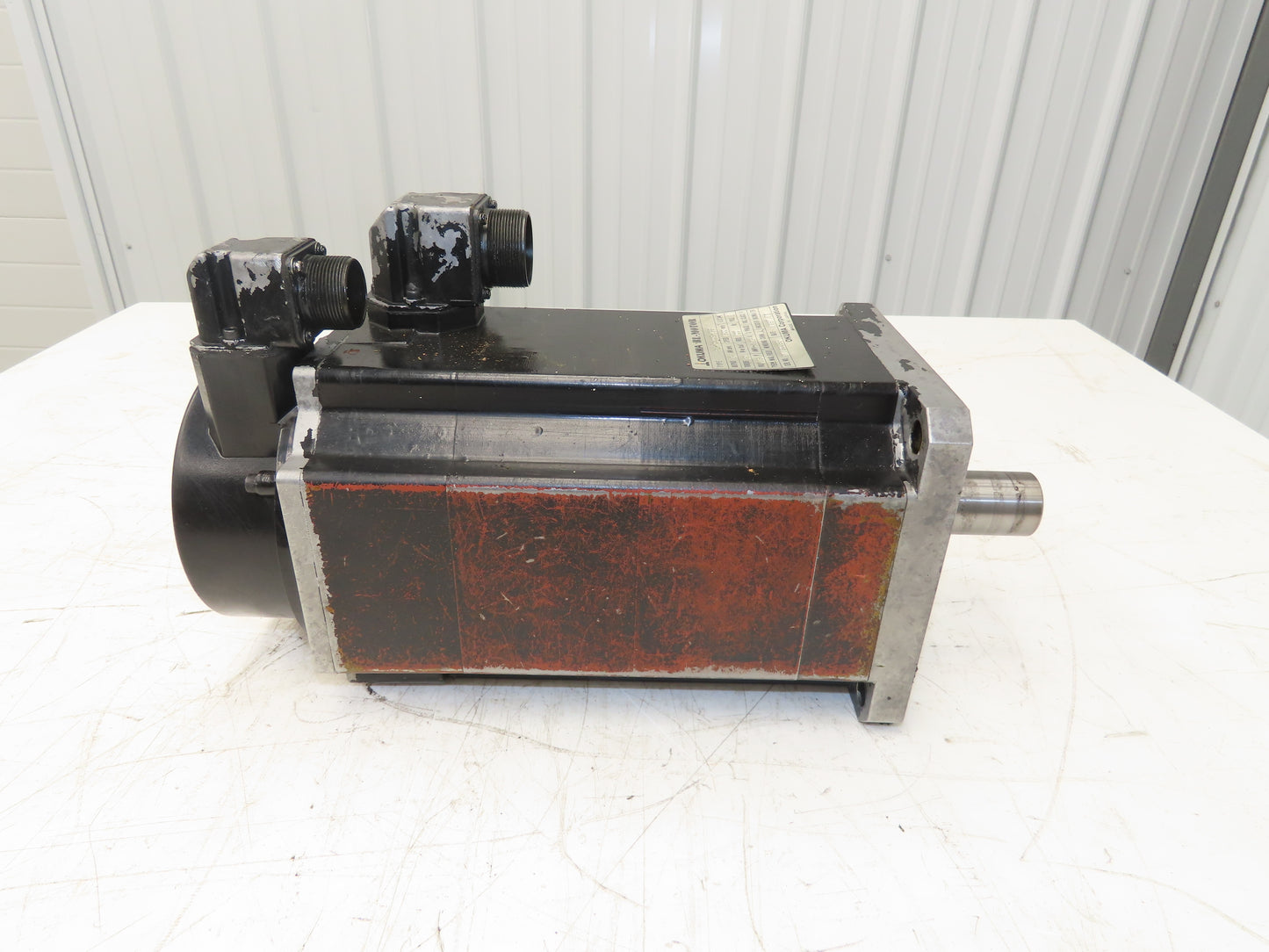 Okuma BL-MC400E-15S AC Servo Motor 6kW 1500 RPM 145V 3PH
