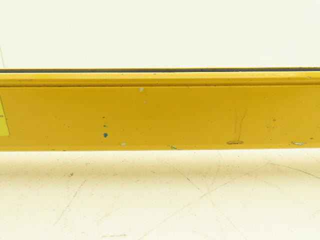 Keyence SL-V32HM-T Safety Light Curtain Transmitter 620mm 9m
