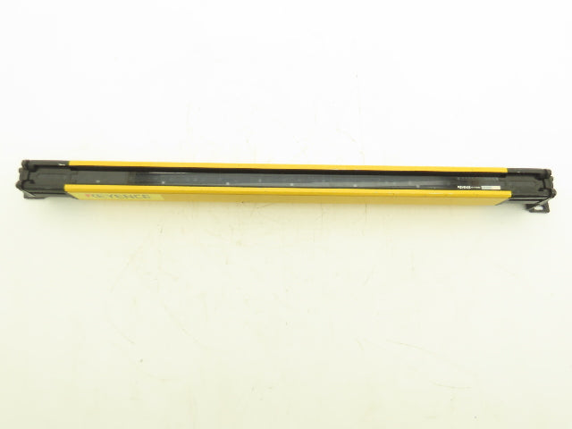 Keyence SL-V32HM-T Safety Light Curtain Transmitter 620mm 9m