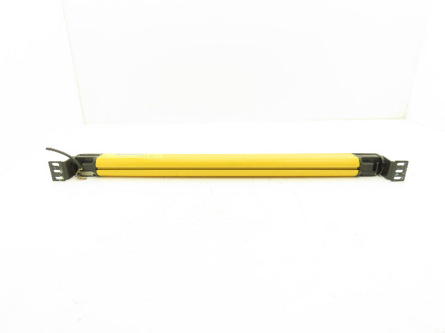 Keyence SL-V32HM-R Safety Light Curtain Receiver 620mm 9m