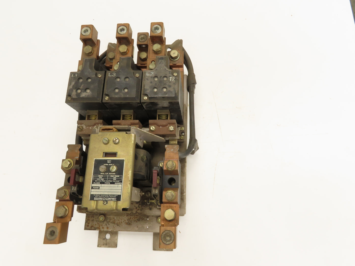 Square D GO 1 Motor Starter Class 8536 Ser C NEMA Size 5 600V 200Hp 4AWG-500MCM