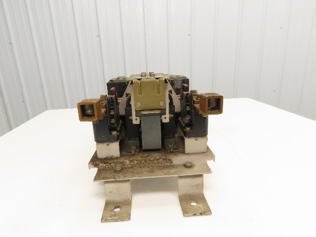 Square D GO 1 Motor Starter Class 8536 Ser C NEMA Size 5 600V 200Hp 4AWG-500MCM