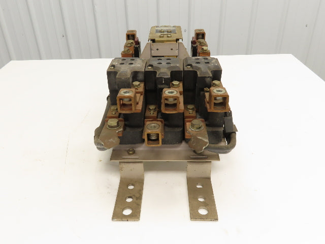 Square D GO 1 Motor Starter Class 8536 Ser C NEMA Size 5 600V 200Hp 4AWG-500MCM
