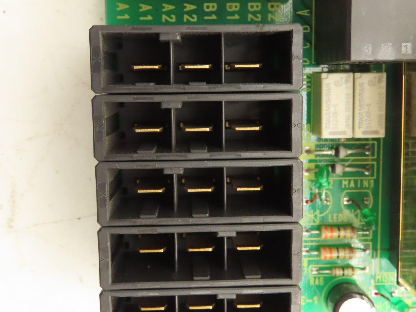 Fanuc A20B-1007-0490/02A Relay Control Circuit Board
