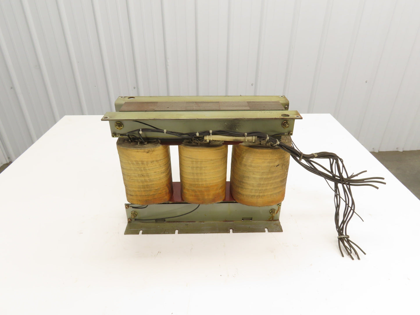 Fanuc A80L-0026-0033 Transformer 8.5kVA 3Ph HV 440-480/500-575 LV 200-230 60Hz